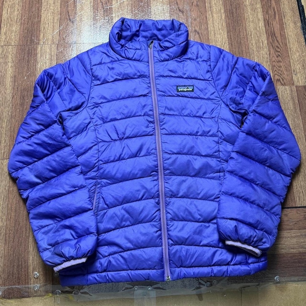 Patagonia Purple Puff Down Sweater Jacket Youth Large (Women's XS)